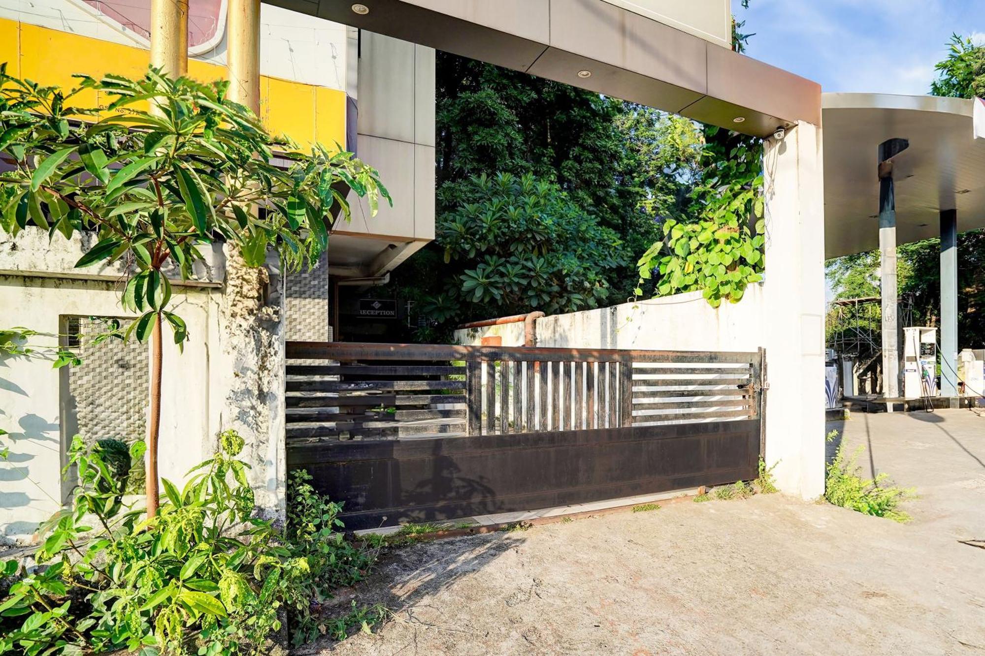Super Hotel O Katol Road Friends Colony Ναγκπούρ Εξωτερικό φωτογραφία